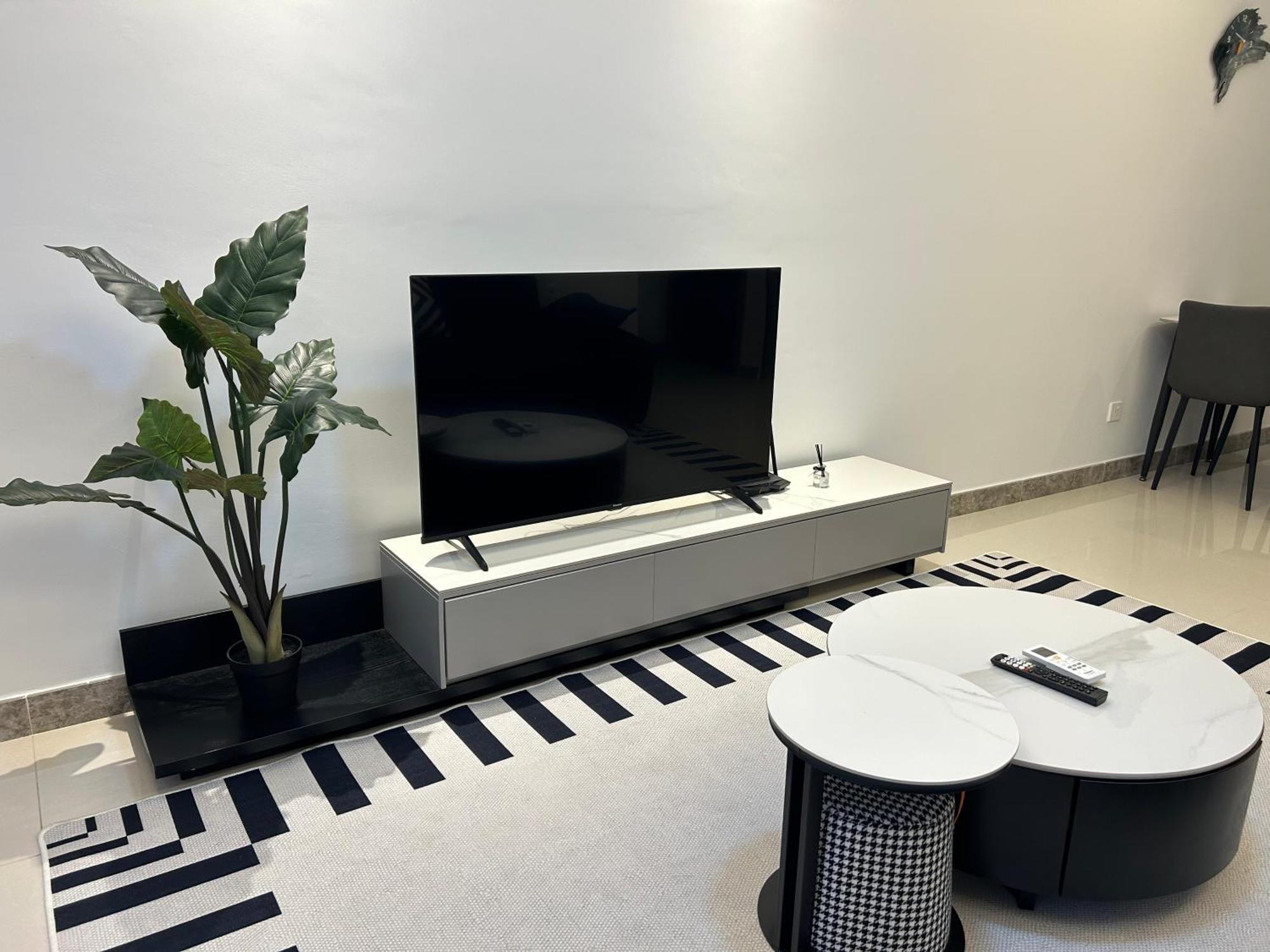 Apartemen R&f Princess Cove Cozy&boutique By Wan Li Management *