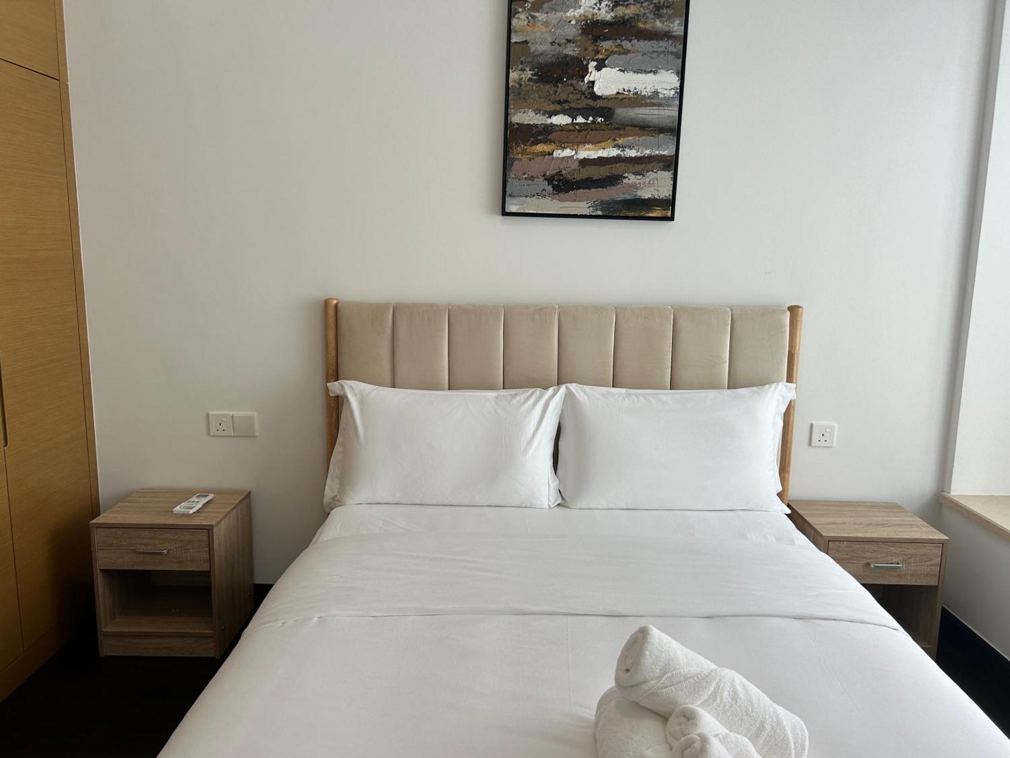 R&f Princess Cove Cozy&boutique By Wan Li Management Apartemen *