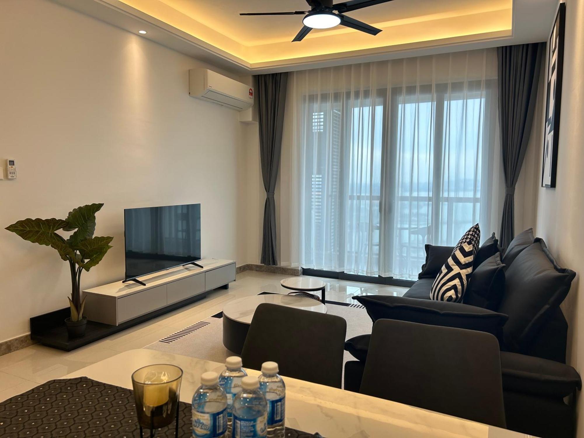 R&f Princess Cove Cozy&boutique By Wan Li Management Apartment *